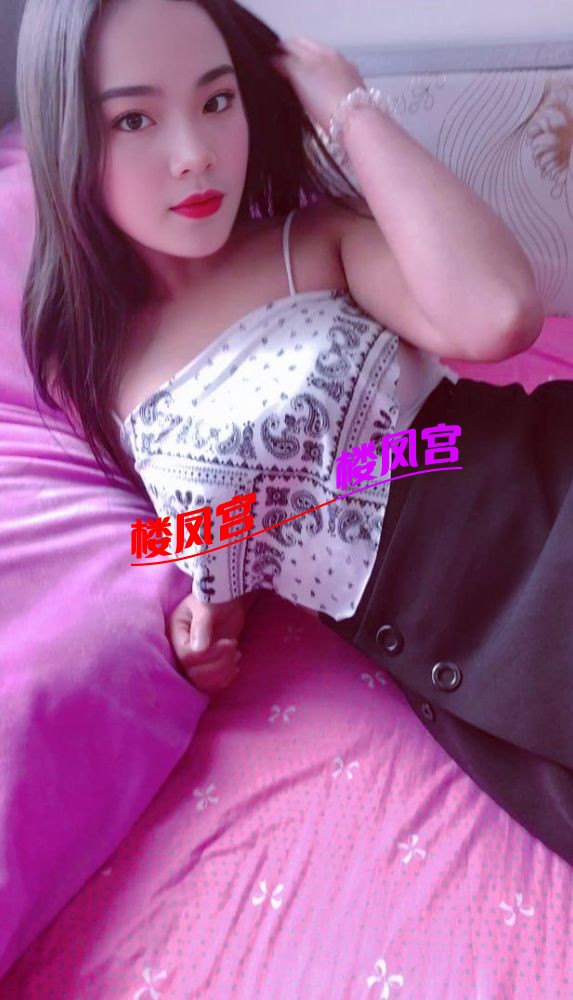 艺映AI-c5ba59cc-b103-4575-8547-f88b83d78673_0.jpg