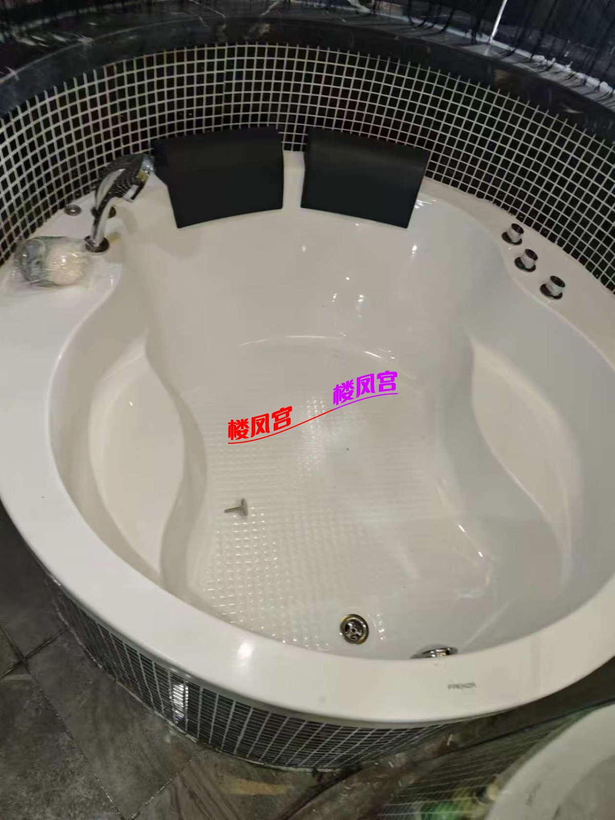 mmexport1743771855947.jpg