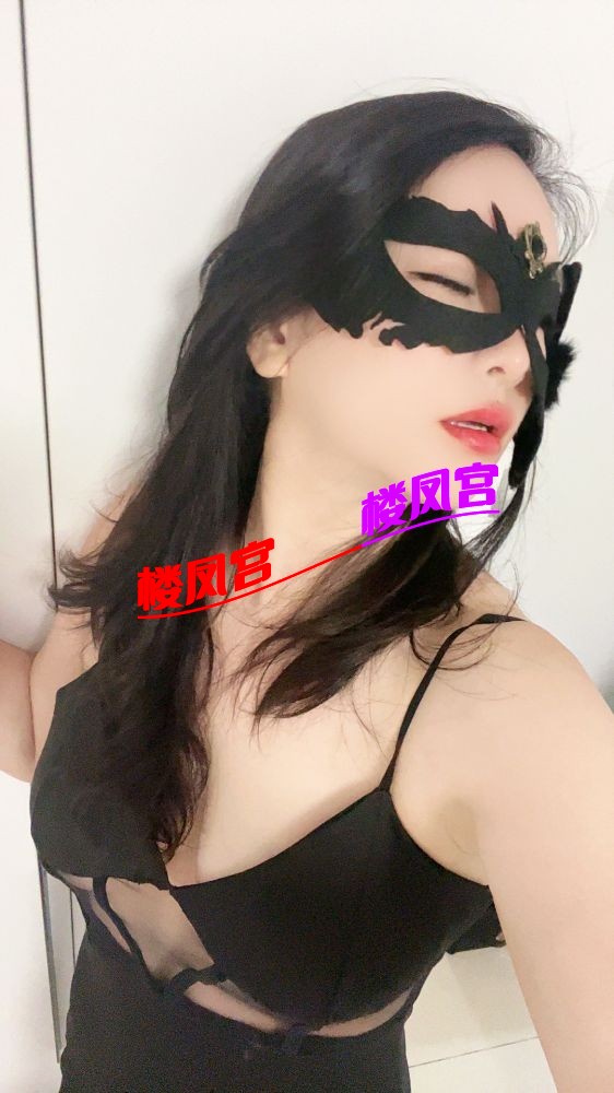 150933f9omsuy7bbyoqxym.jpg